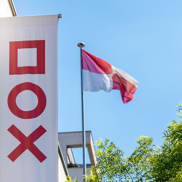 DOX